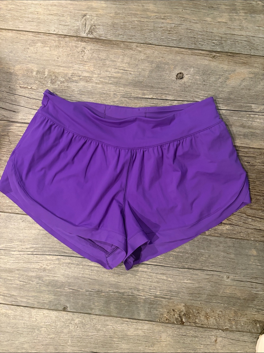 Lululemon bright purple shorts with liner Sz 8 💜